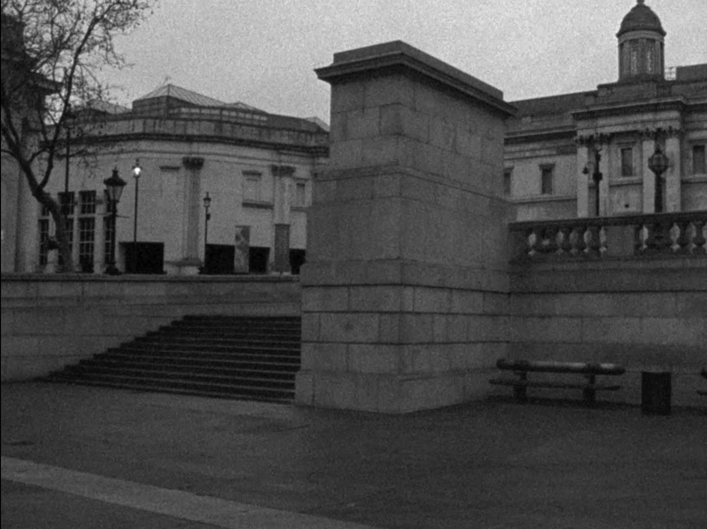 film still showing empty fourth plinth of Trafalgar Square